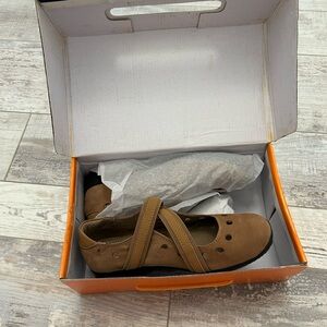 bernie mev. Nude Mary Jane Shoes